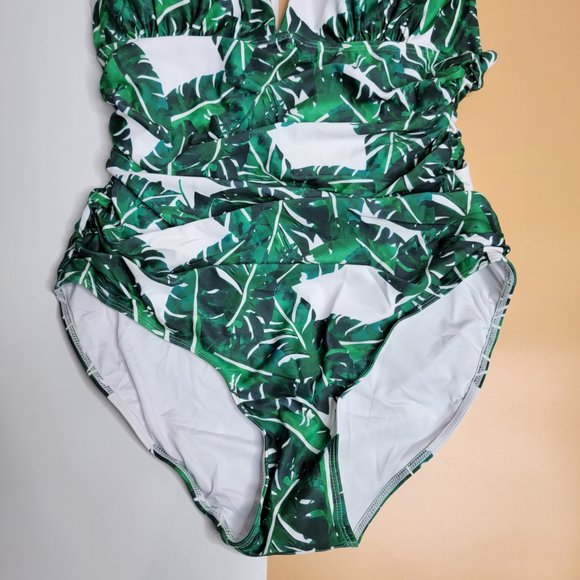 Women Green V Neck One Piece Tummy Control Ruched Swimwear size X-Large NEW - Picture 3 of 11